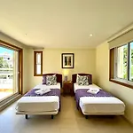 Amazing Golf With Pool By Homing *