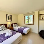 Amazing Golf With Pool By Homing *