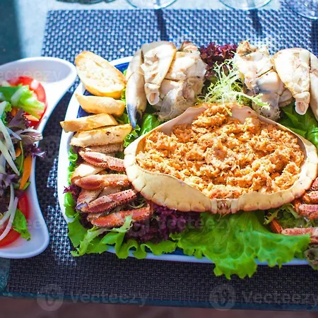 Amazing Golf With Pool By Homing