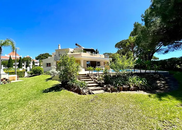 Amazing Golf With Pool By Homing Vila