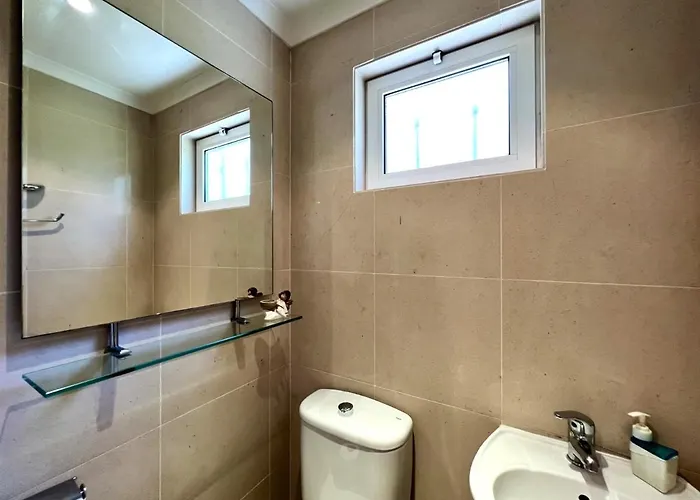 Vila Amazing Golf With Pool By Homing