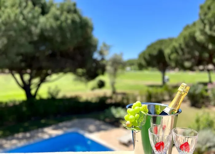 Vila Amazing Golf With Pool By Homing *