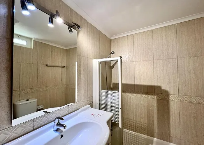 Vila Amazing Golf With Pool By Homing *